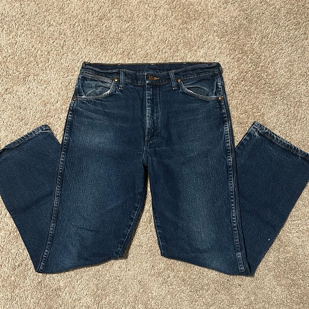 Dark Wash Wrangler Jeans size 34 x 30